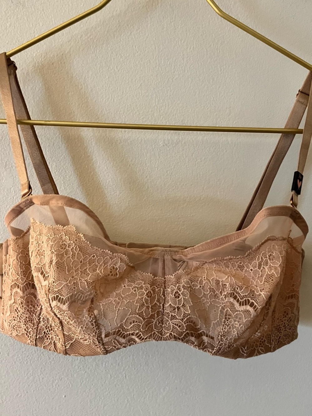NWT Victoria's Secret Dream Angels Strapless Convertible Bra in Praline 36C
